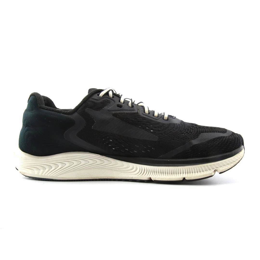 ALTRA TORIN 5 lightweight athletic shoe look