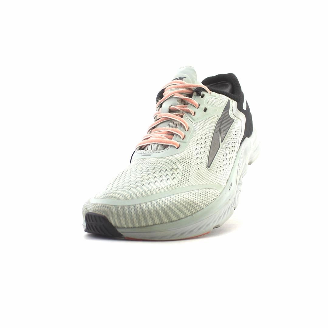 ALTRA TORIN 5 lightweight athletic shoe look