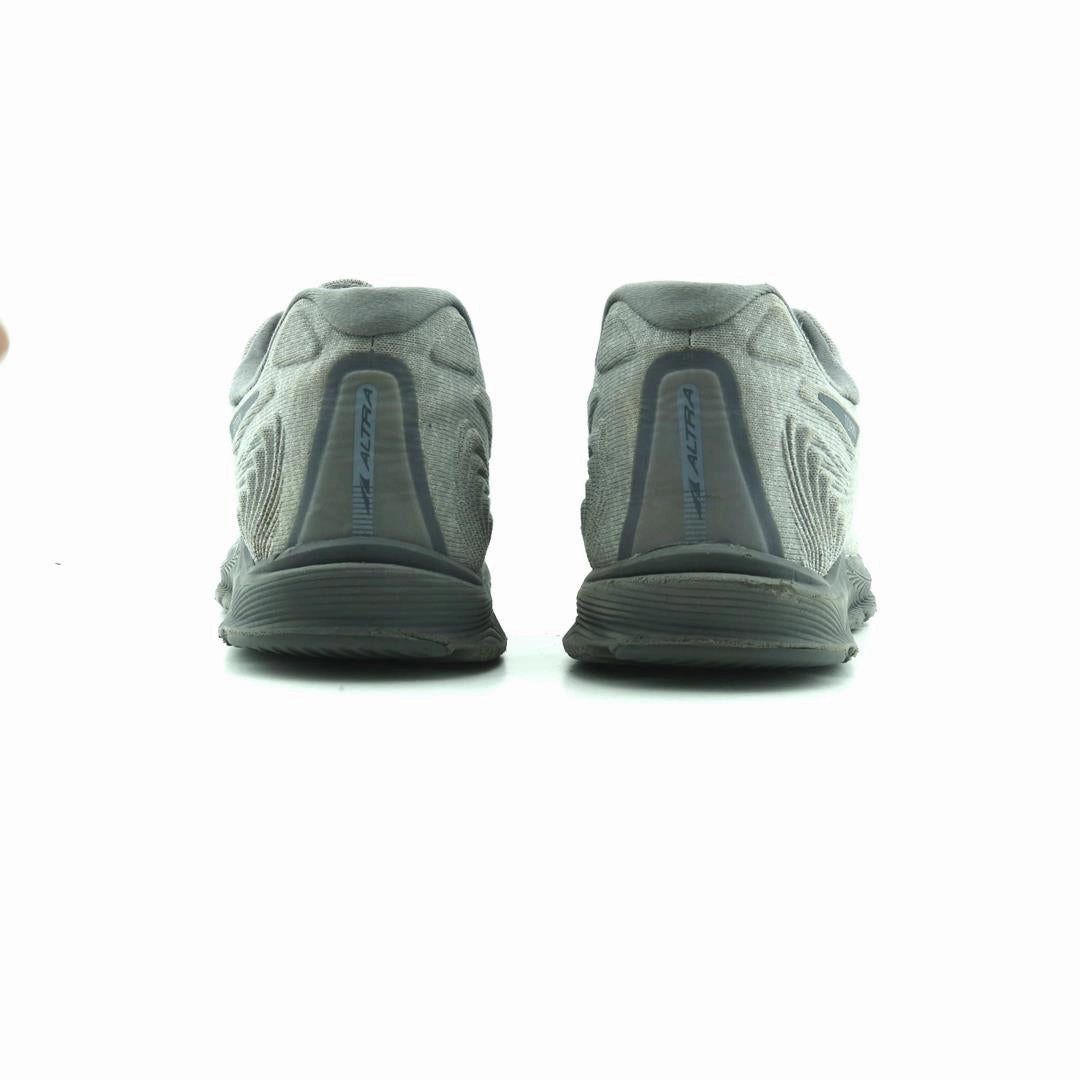 ALTRA TORIN 5 LUXE lightweight athletic shoe look