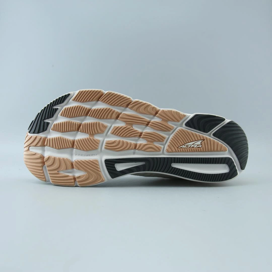 ALTRA TORIN 6 lightweight athletic shoe look