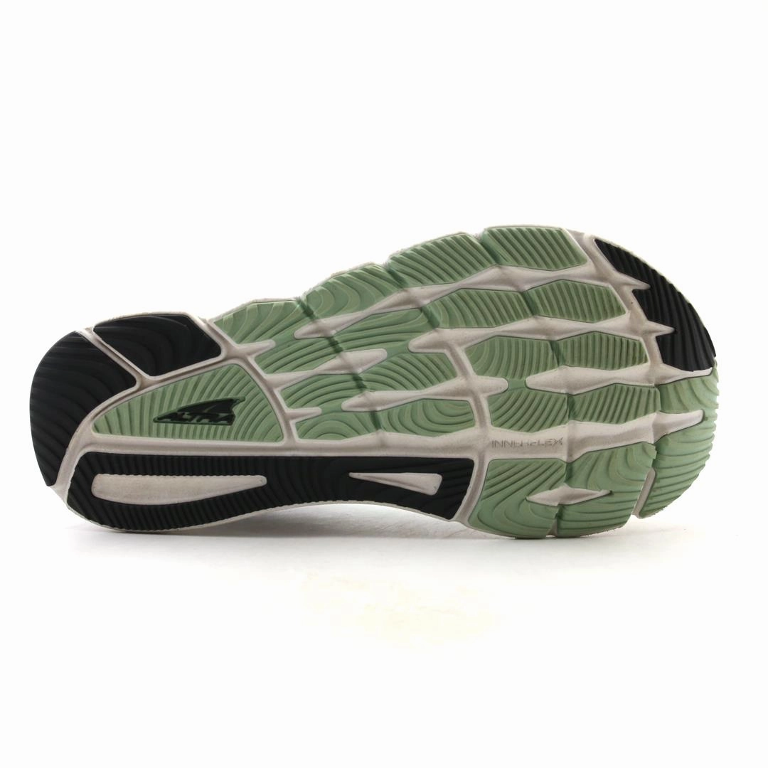 ALTRA TORIN 6 lightweight athletic shoe look