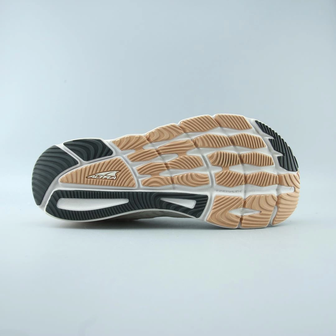 ALTRA TORIN 6 lightweight athletic shoe look