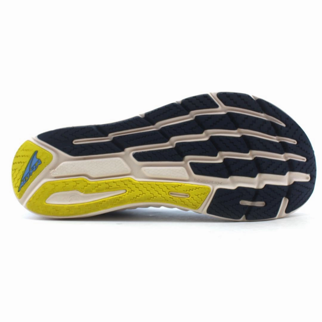 ALTRA TORIN 7 lightweight athletic shoe look