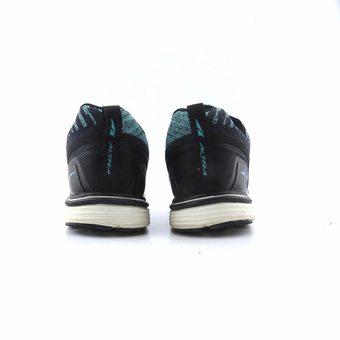 ALTRA TORIN KNIT 3.5 lightweight athletic shoe look