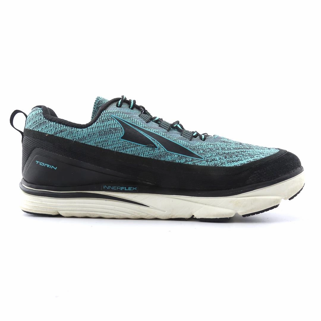 ALTRA TORIN KNIT 3.5 lightweight athletic shoe look