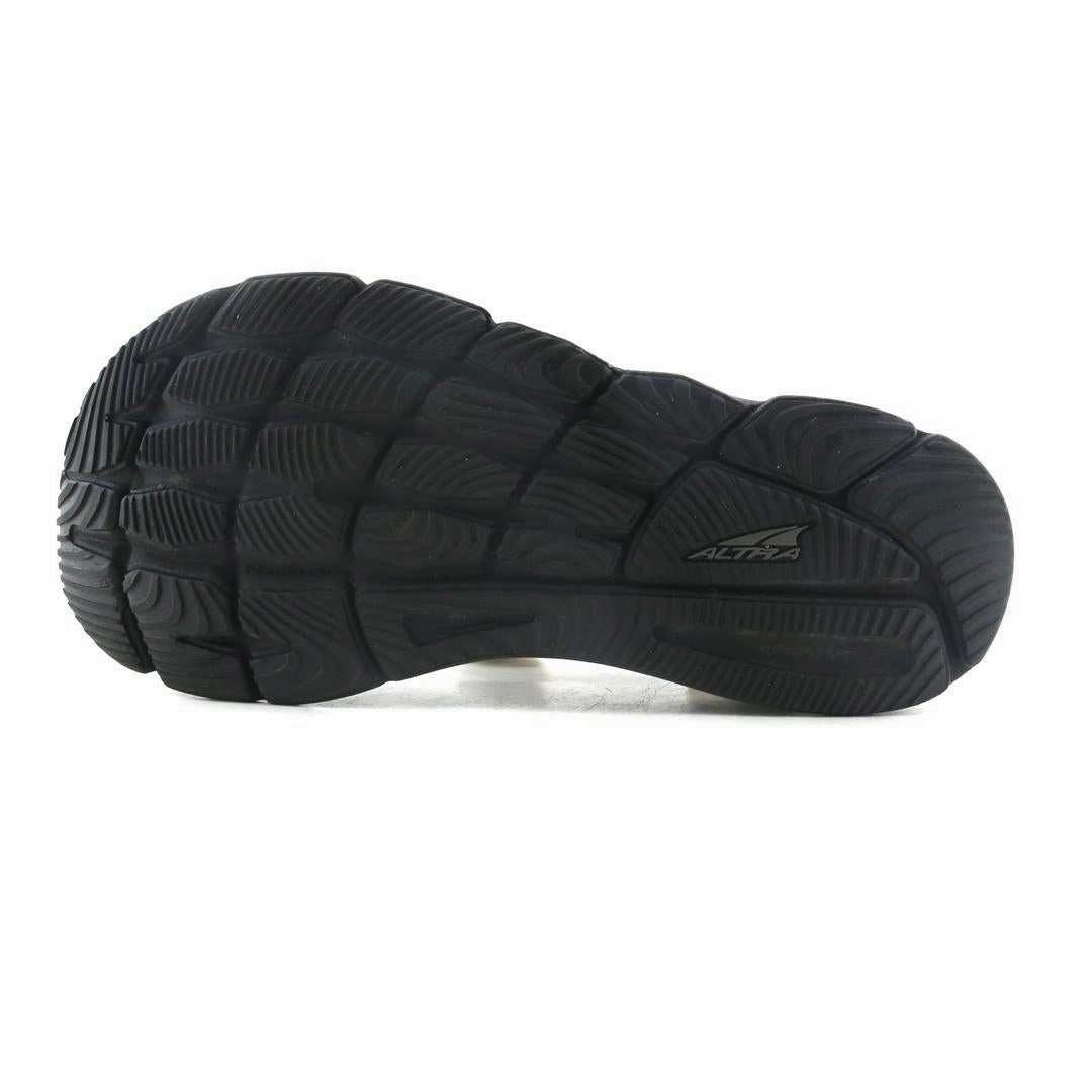 ALTRA TORIN lightweight athletic shoe look