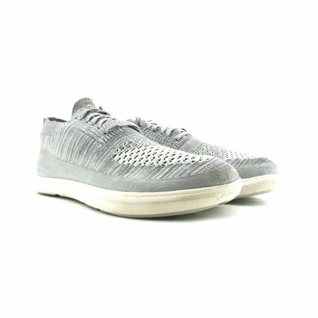 ALTRA VALI KNIT lightweight athletic shoe look
