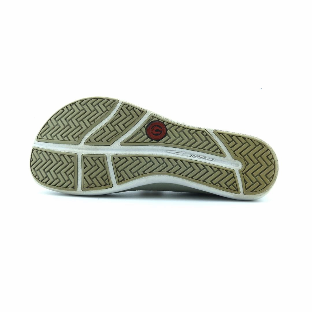 ALTRA VALI lightweight athletic shoe look