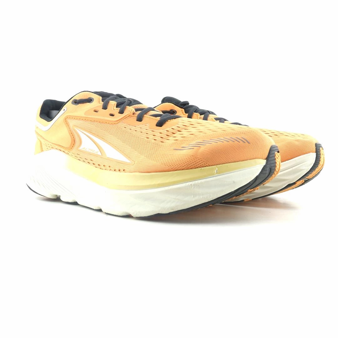 ALTRA VIA OLYMPUS lightweight athletic shoe look