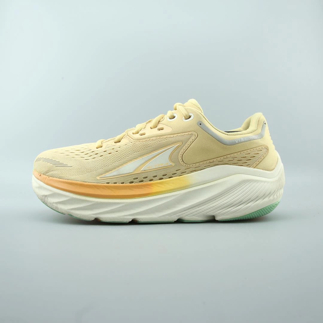 ALTRA VIA OLYMPUS Altra trail-ready shoes