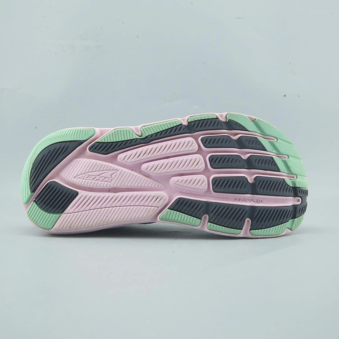 ALTRA VIA OLYPMUS lightweight athletic shoe look
