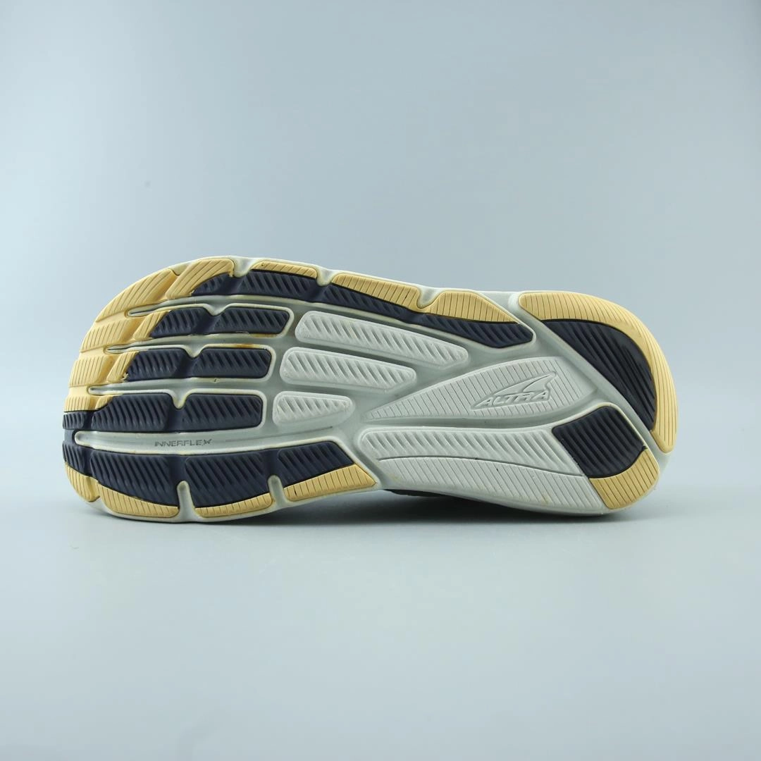 ALTRA VIA OLYPMUS lightweight athletic shoe look
