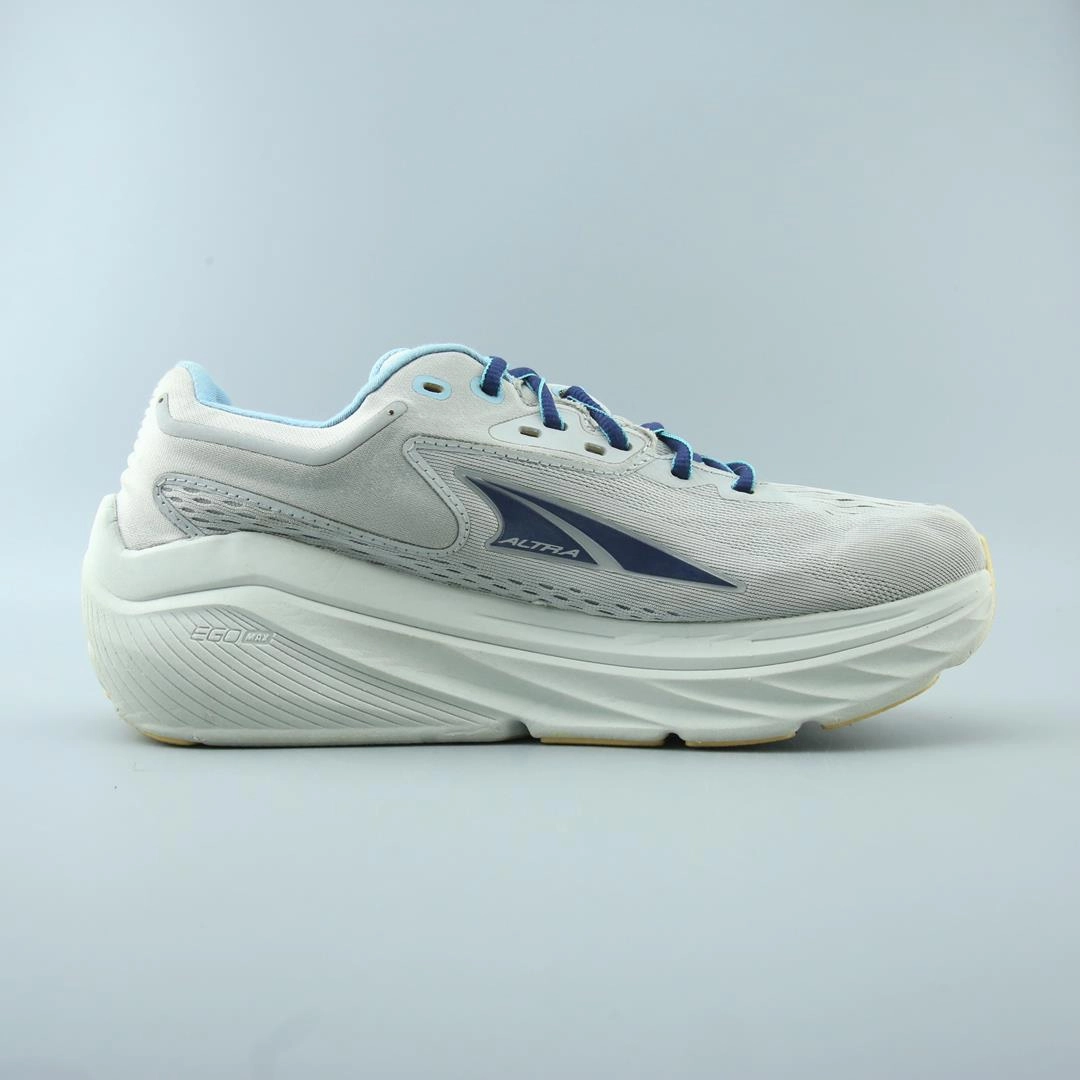 ALTRA VIA OLYPMUS lightweight athletic shoe look