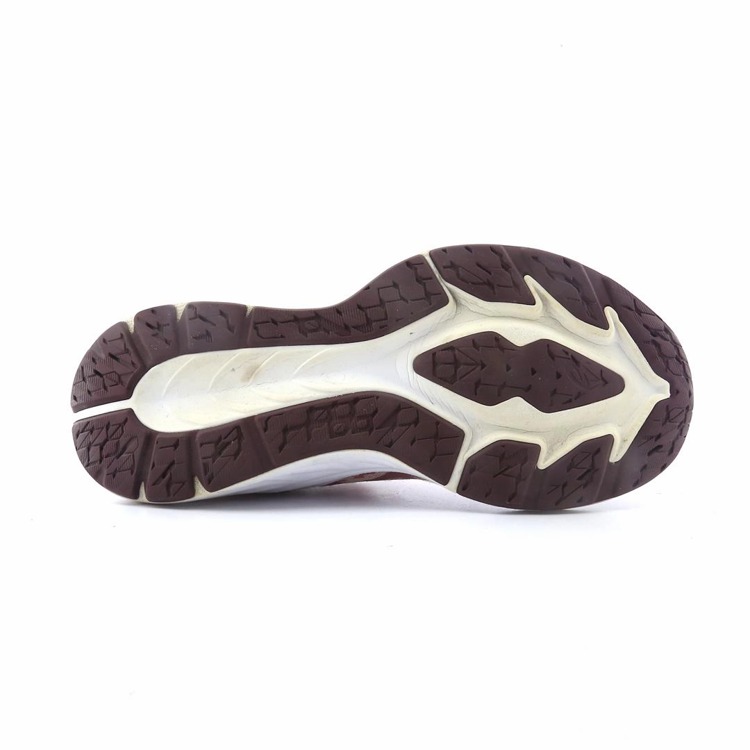 ASICS DYNABLAST 2 lightweight athletic shoe visuals