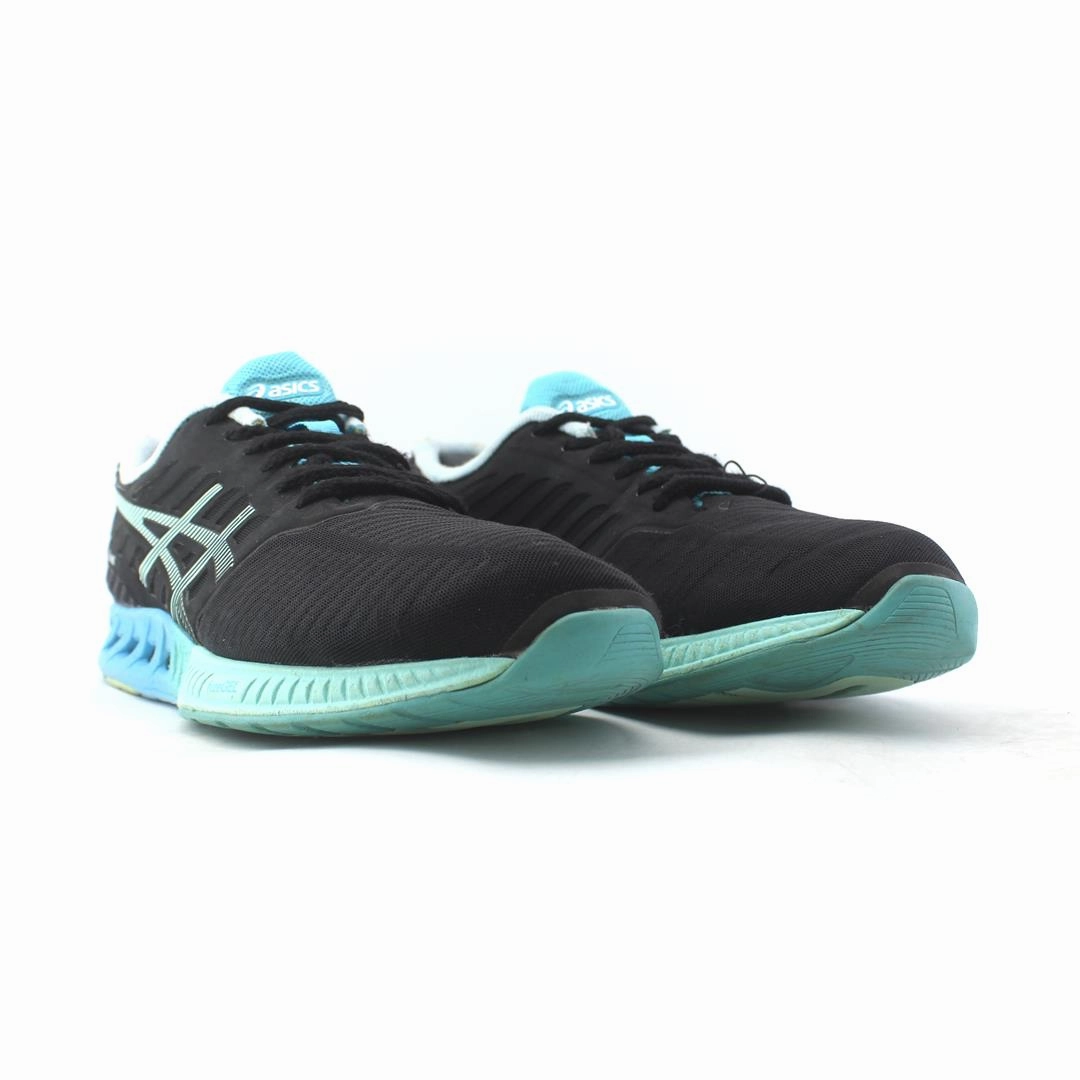 ASICS FUZEX sporty Asics footwear images