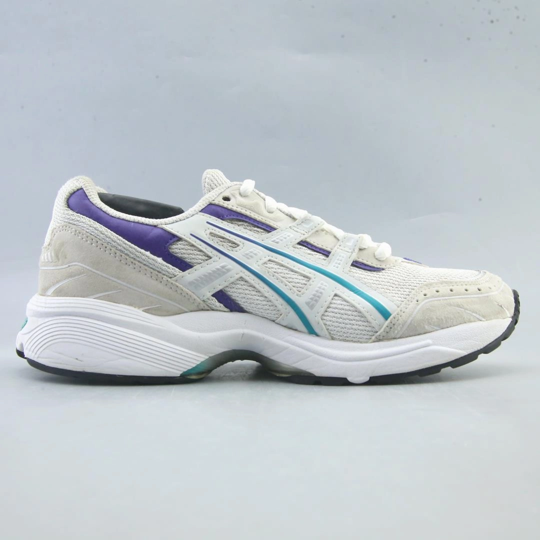 ASICS GEL-1090 lightweight athletic shoe visuals