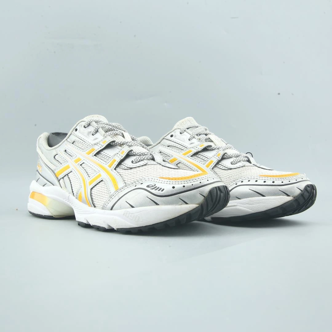 ASICS  GEL-1090 trainer shoe design snapshots
