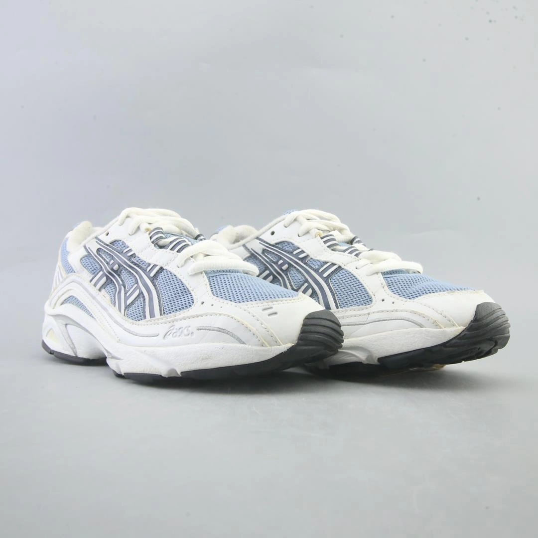 ASICS GEL-2110 sporty Asics footwear images