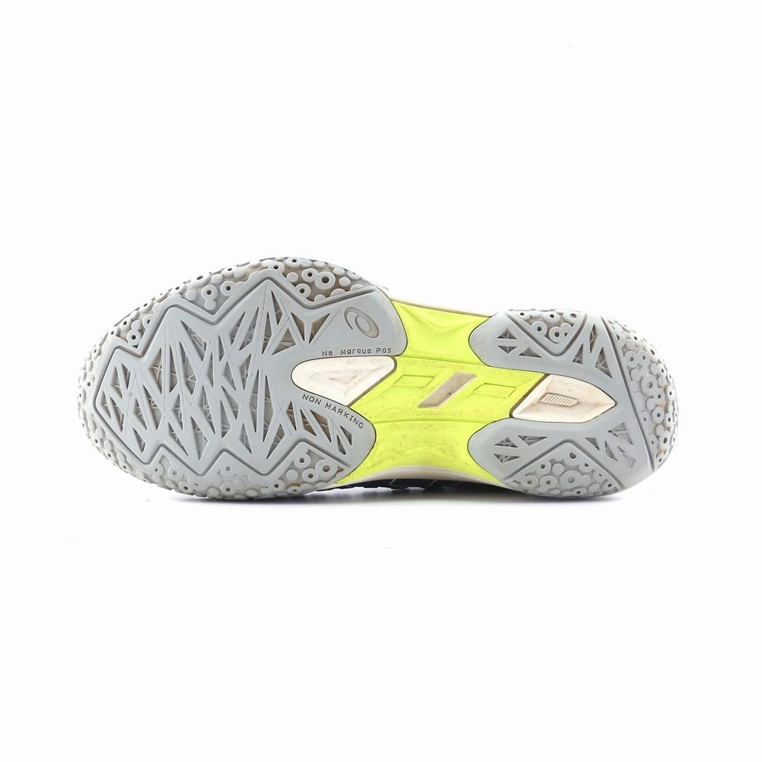 ASICS GEL-BLAST 2 lightweight athletic shoe visuals