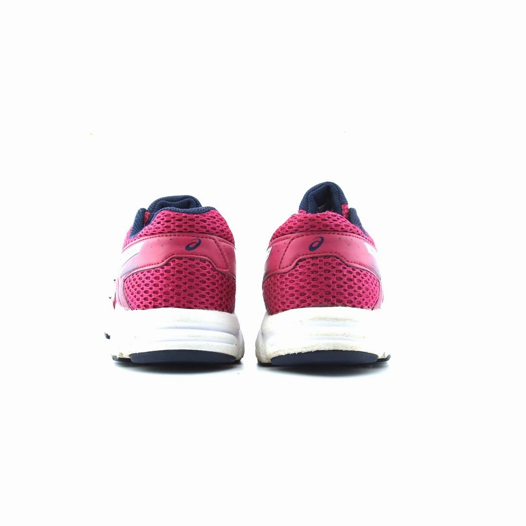 ASICS GEL CONTEND 4 lightweight athletic shoe visuals