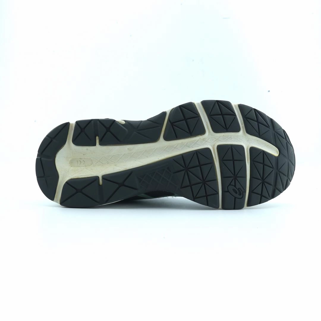 ASICS GEL CONTEND 4 performance running shoe photos