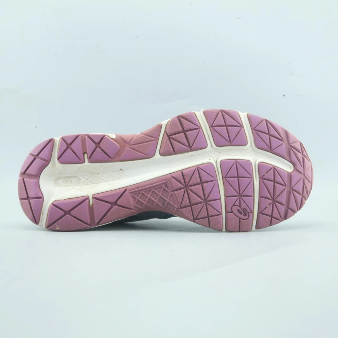 ASICS GEL CONTEND 4 trainer shoe design snapshots