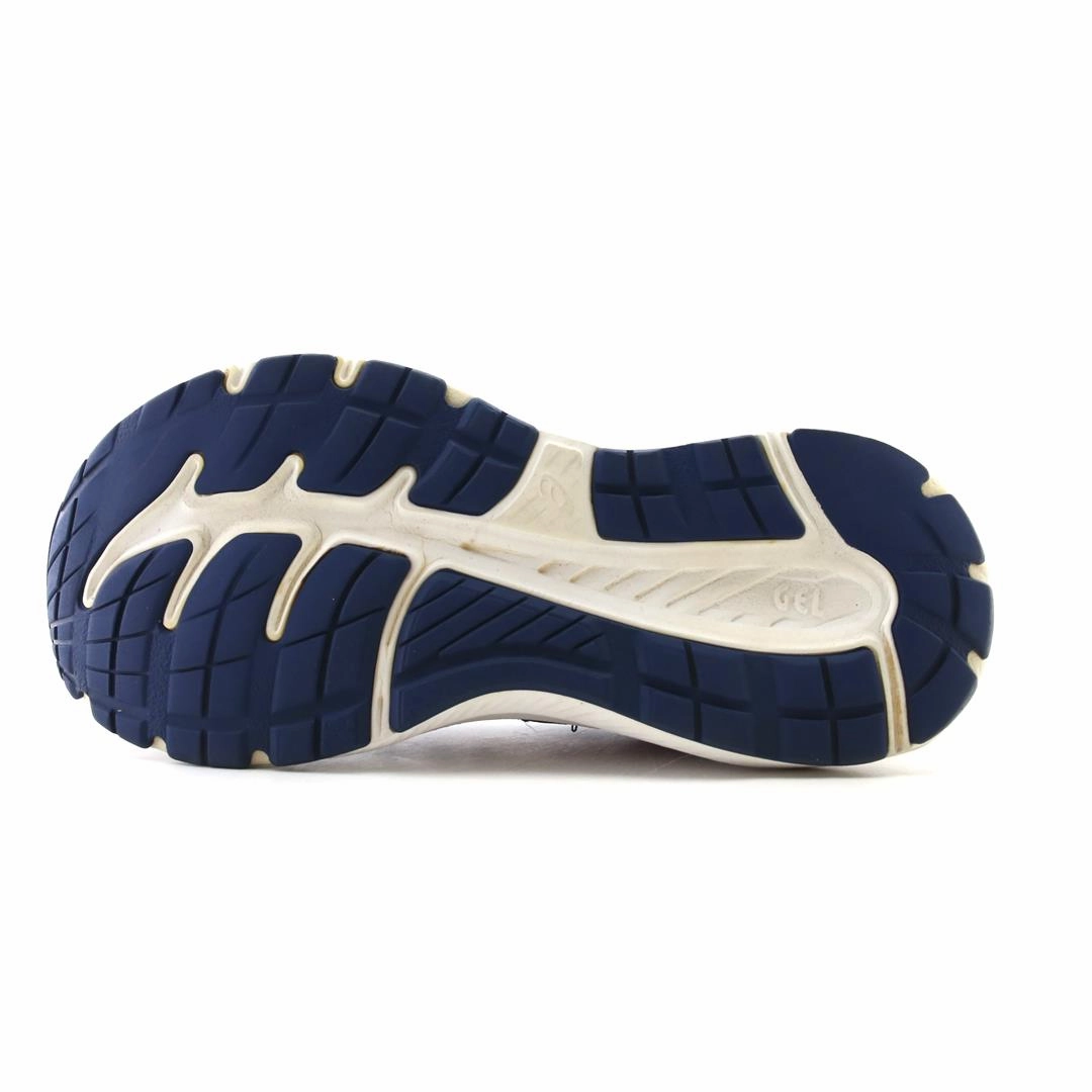 ASICS GEL CONTEND 7 lightweight athletic shoe visuals