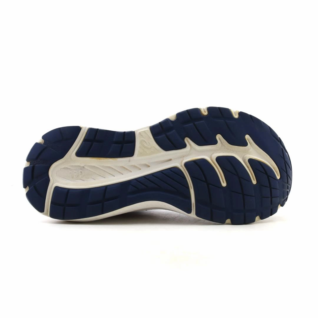 ASICS GEL CONTEND 7 lightweight athletic shoe visuals