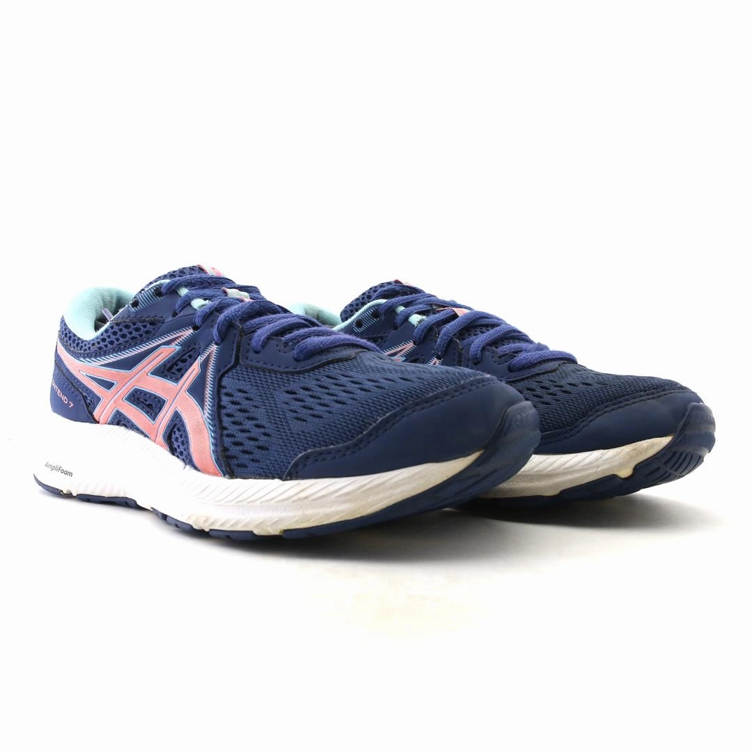 ASICS GEL CONTEND 7 lightweight athletic shoe visuals
