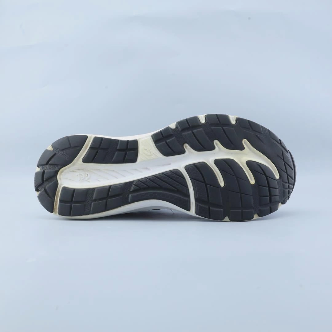 ASICS GEL CONTEND 7 performance running shoe photos