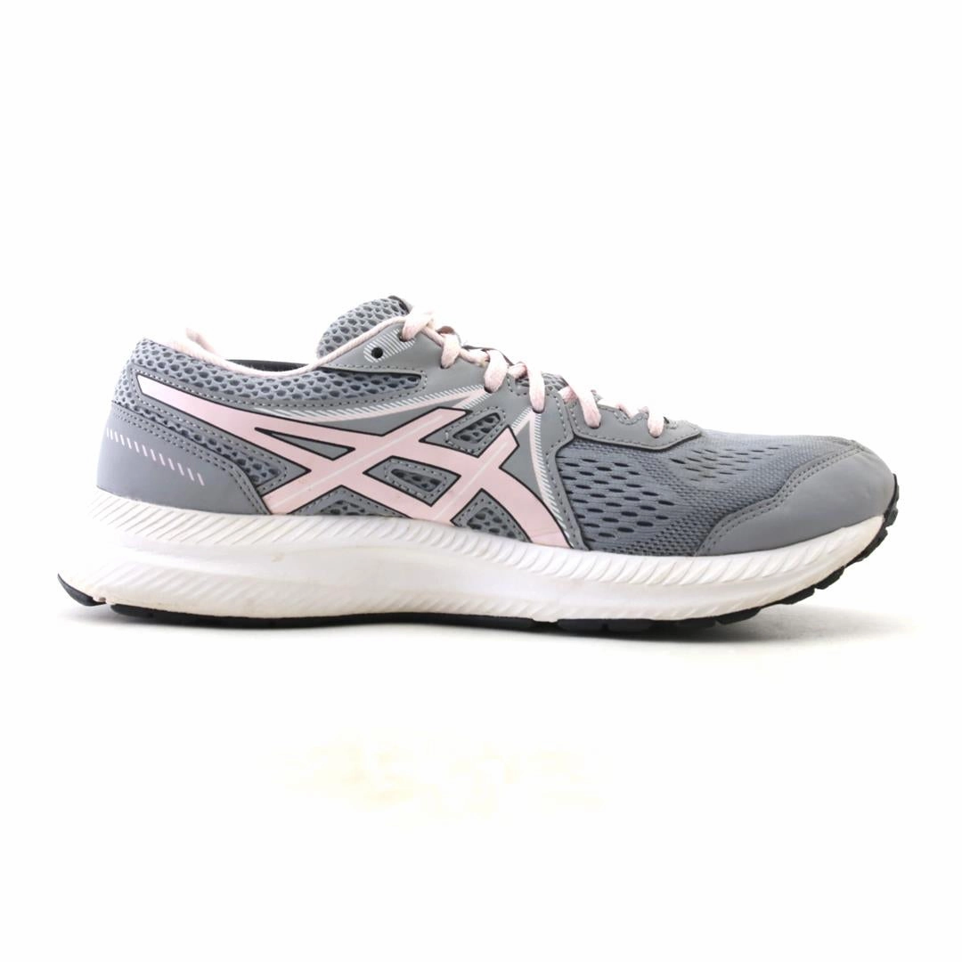 ASICS GEL CONTEND 7 sporty Asics footwear images