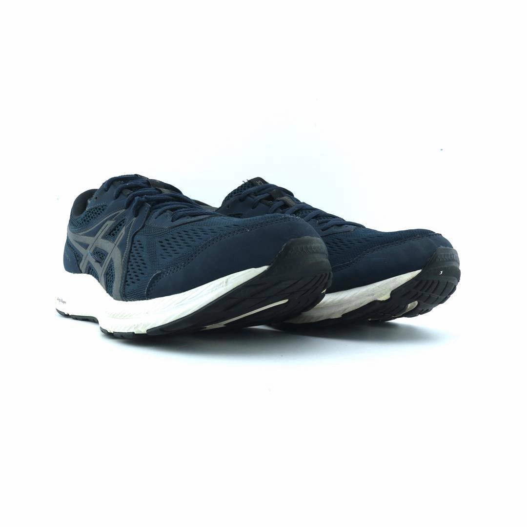 ASICS GEL CONTEND 7 trainer shoe design snapshots