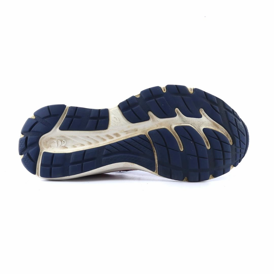 ASICS GEL CONTEND 7 trainer shoe design snapshots