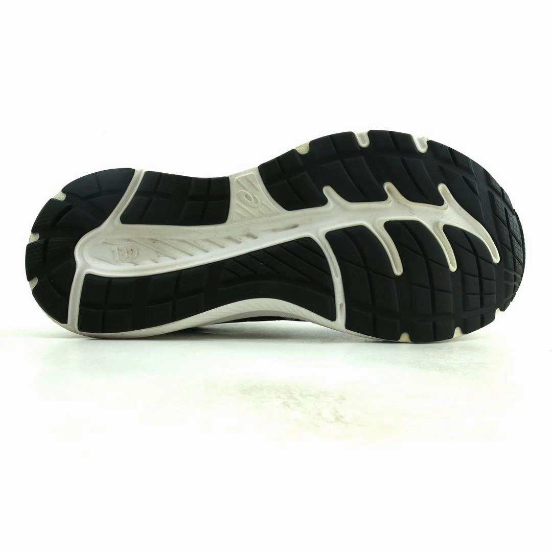 ASICS GEL-CONTEND 8 lightweight athletic shoe visuals