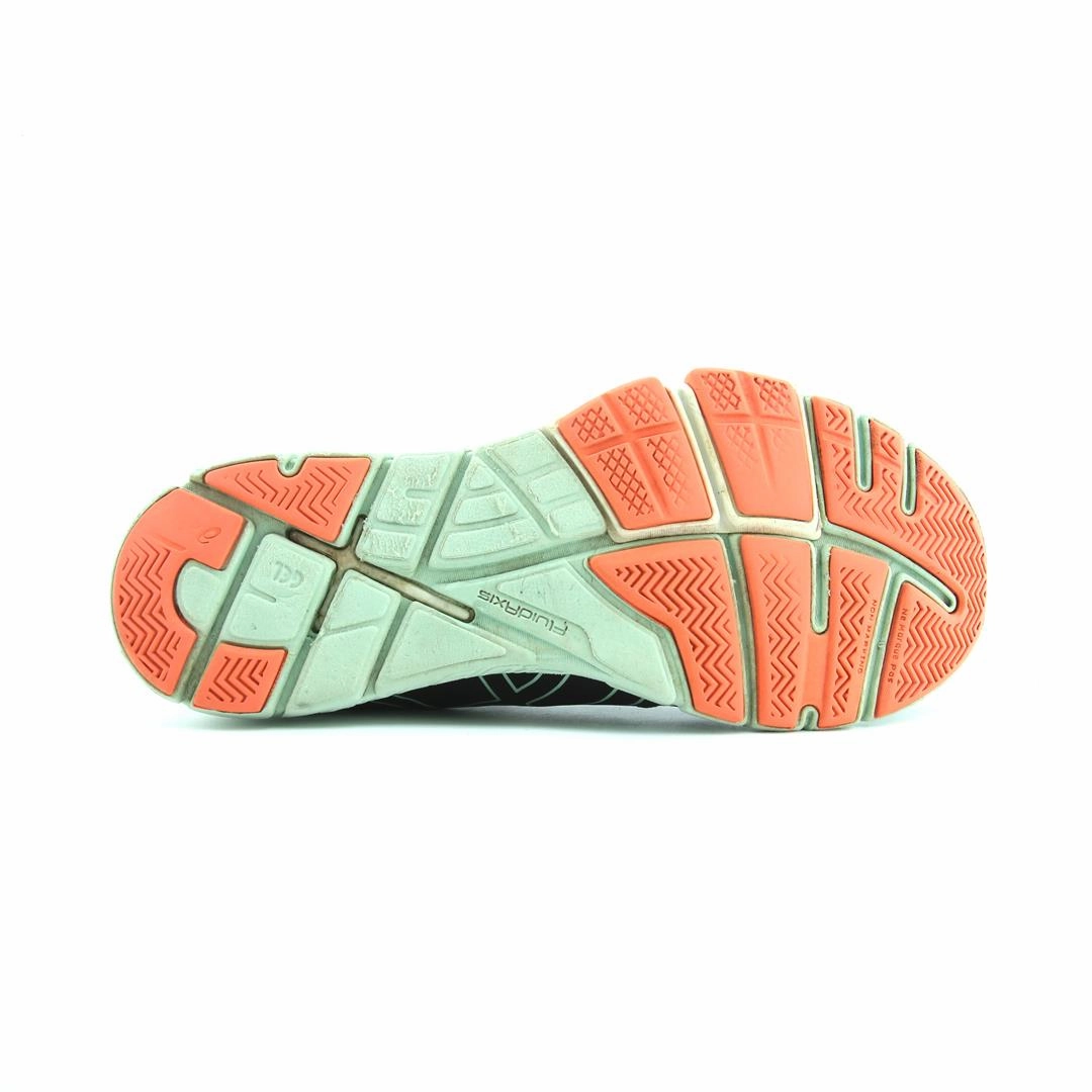 ASICS GEL-CRAZE TR 4 trainer shoe design snapshots