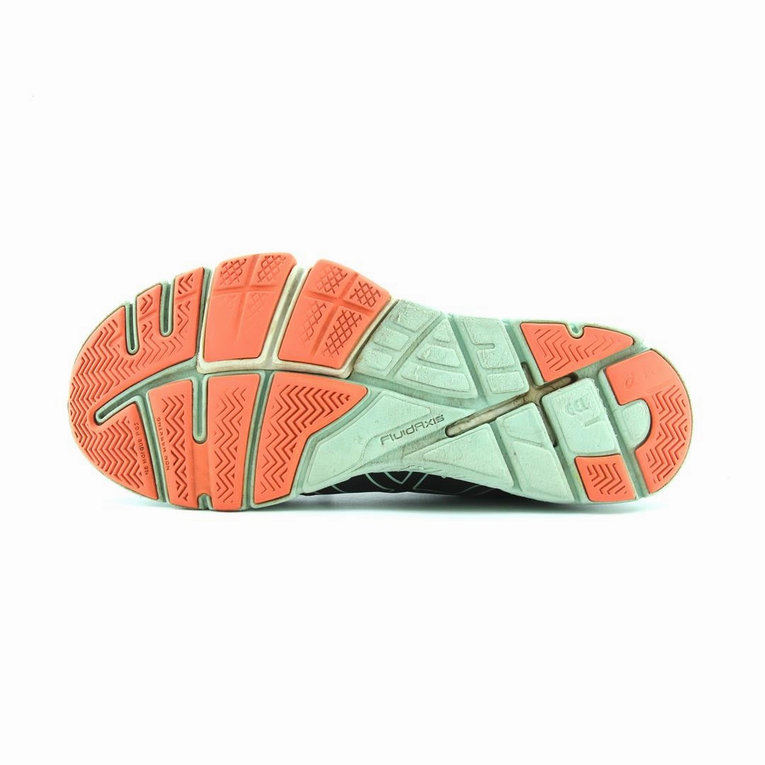 ASICS GEL-CRAZE TR 4 trainer shoe design snapshots