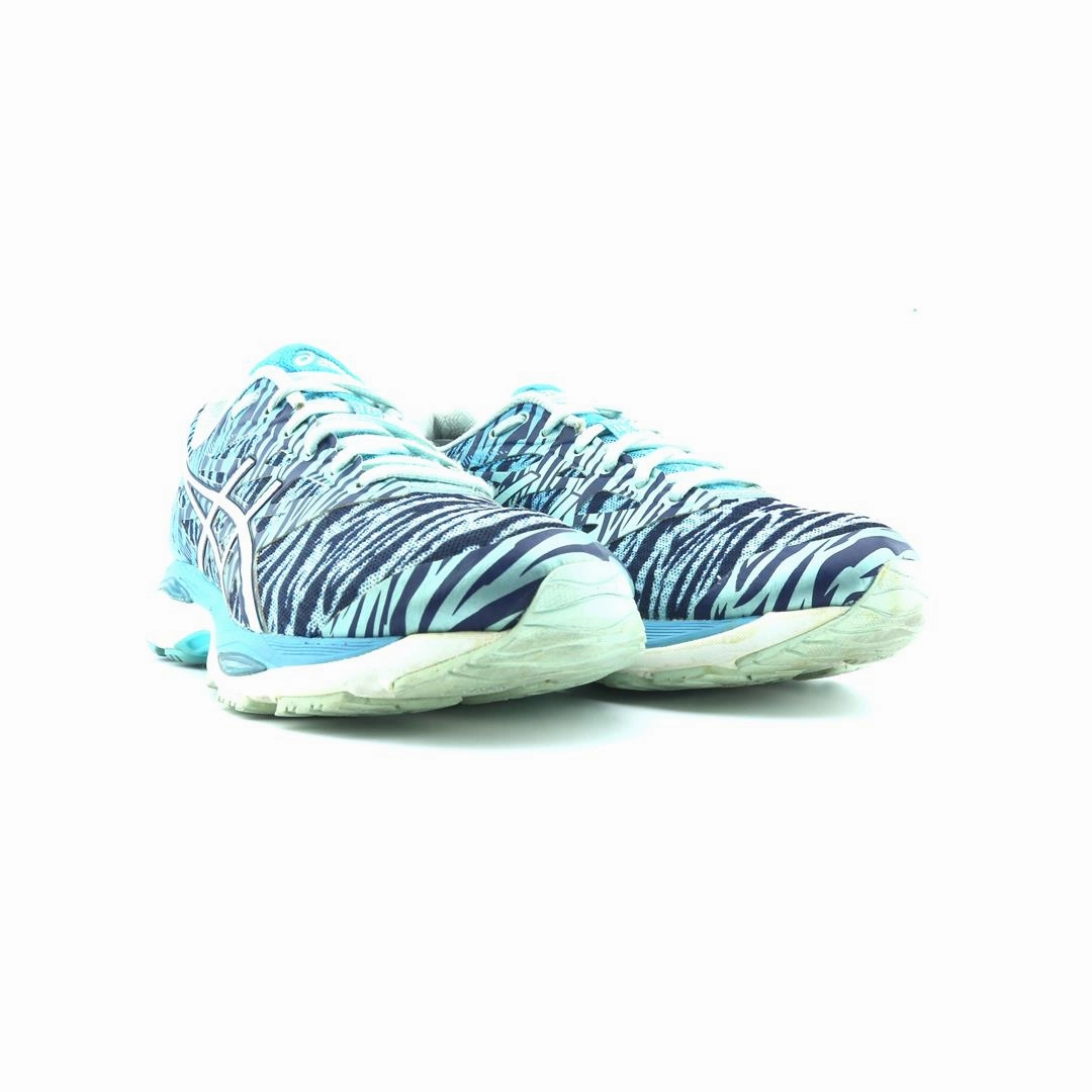 ASICS GEL CUMULUS 18 lightweight athletic shoe visuals