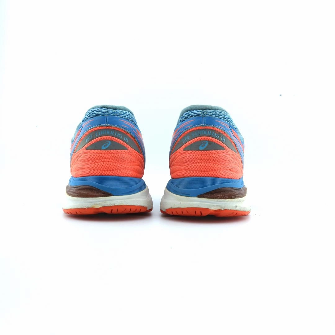 ASICS GEL CUMULUS 18 lightweight athletic shoe visuals