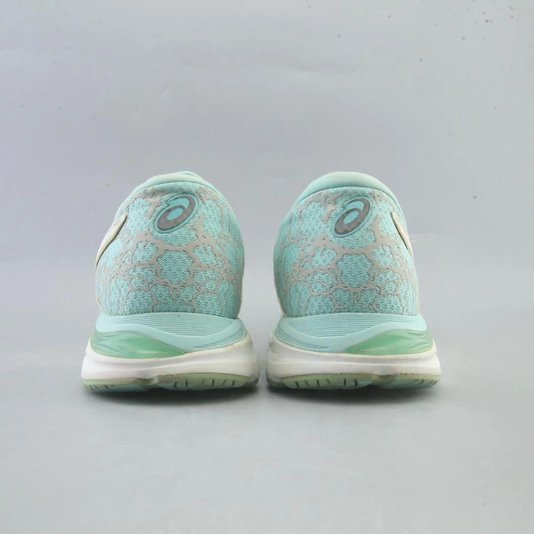 ASICS GEL-CUMULUS 19 LITE-SHOW sporty Asics footwear images