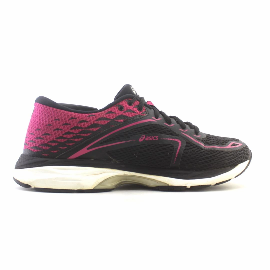 ASICS GEL CUMULUS 19 sporty Asics footwear images