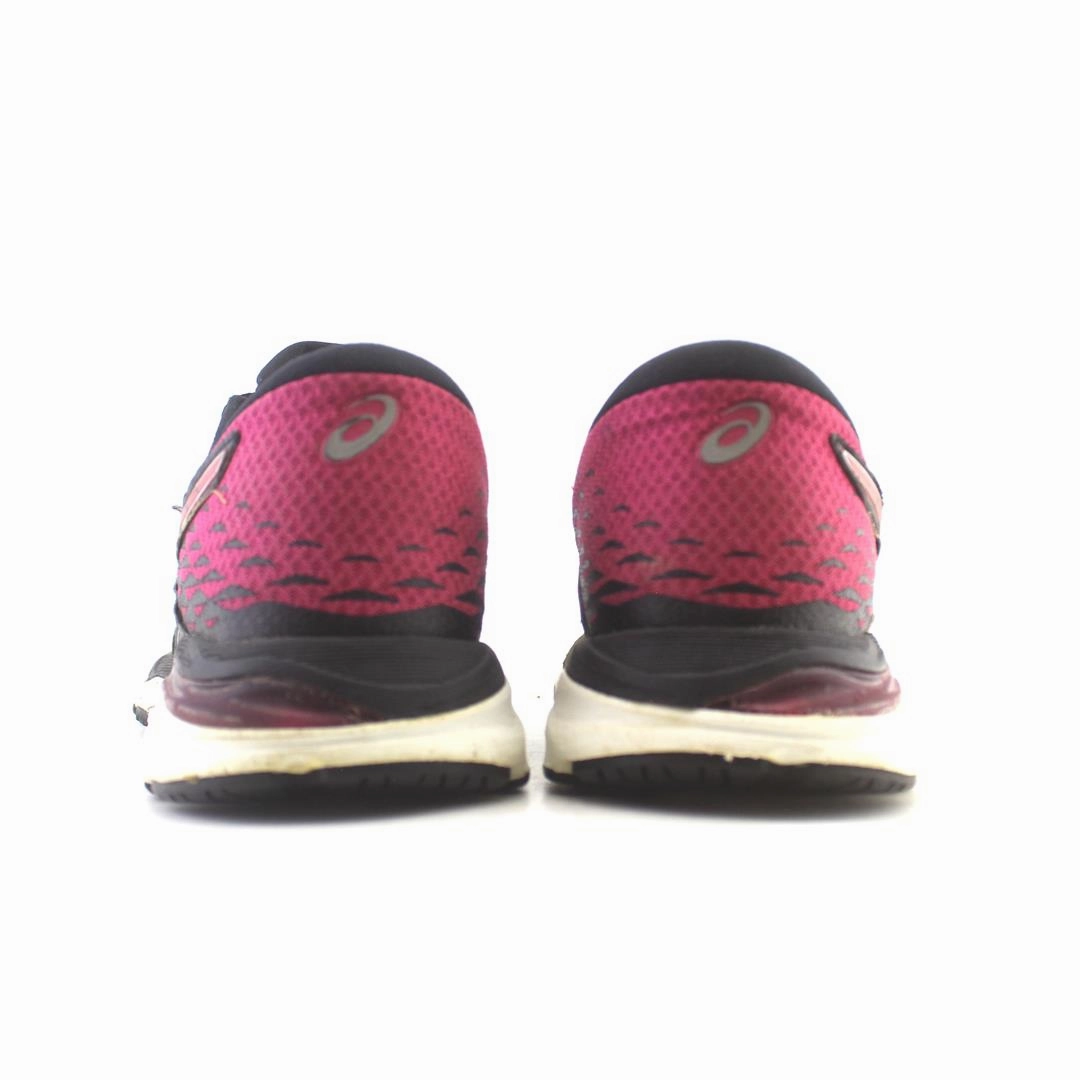 ASICS GEL CUMULUS 19 sporty Asics footwear images