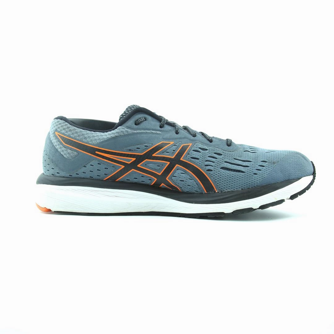 ASICS GEL-CUMULUS 20 performance running shoe photos