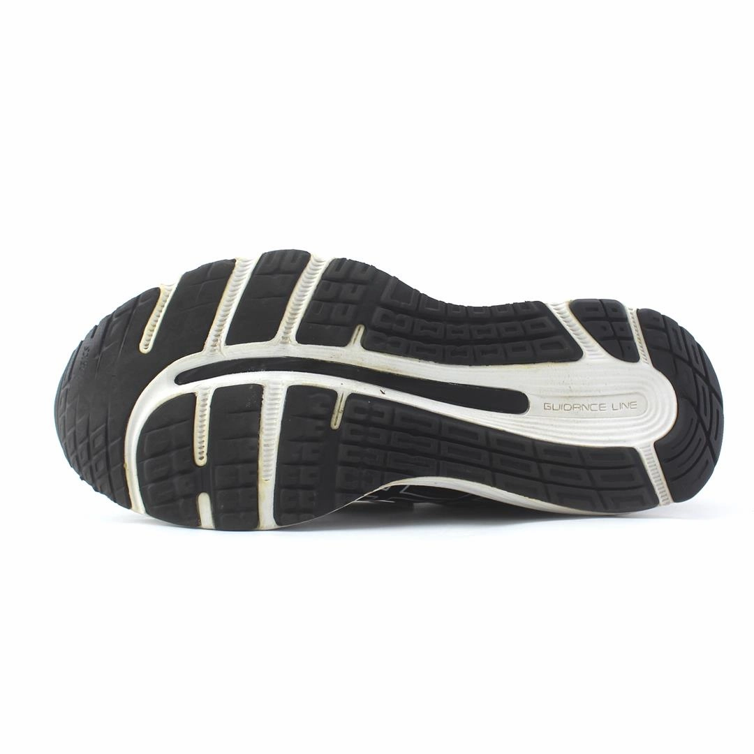 ASICS GEL-CUMULUS 21 sporty Asics footwear images