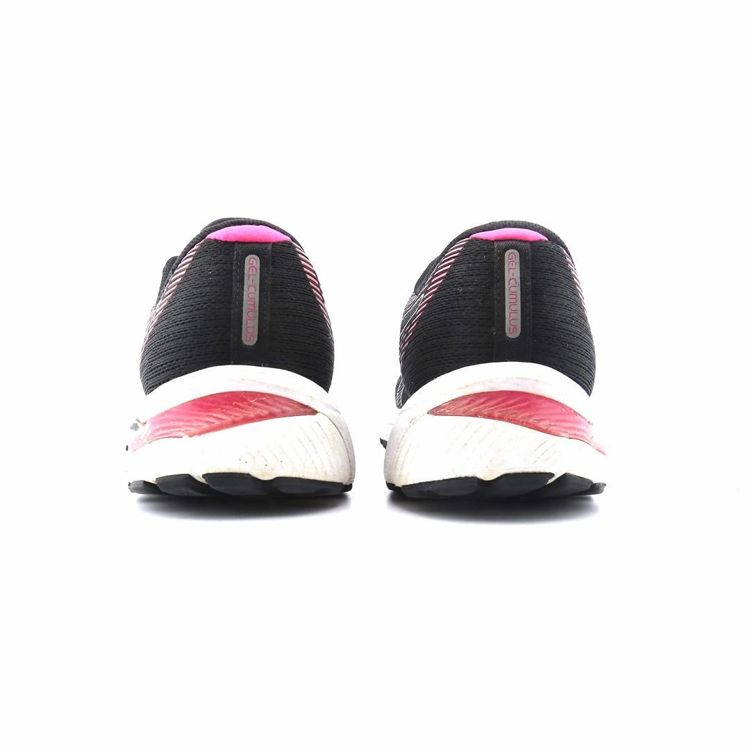 ASICS GEL-CUMULUS 22 lightweight athletic shoe visuals
