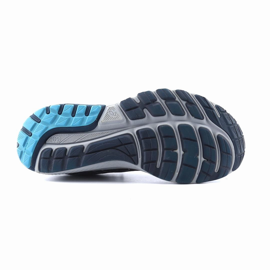 ASICS GEL-CUMULUS 22 performance running shoe photos