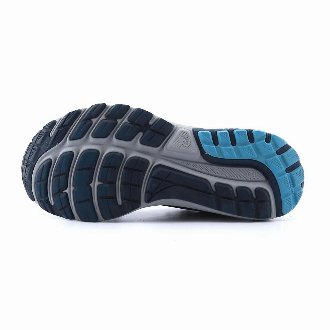 ASICS GEL-CUMULUS 22 performance running shoe photos