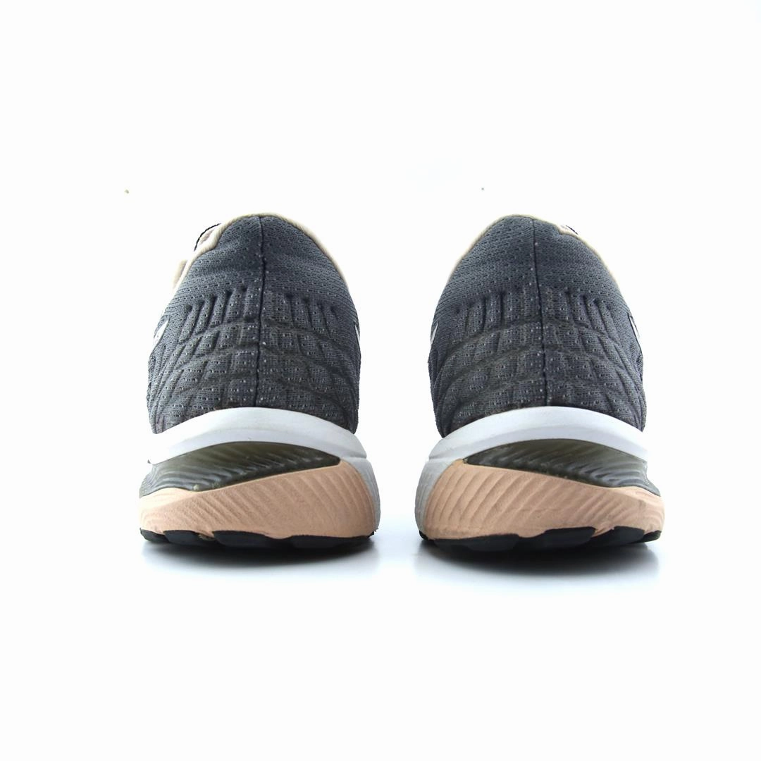ASICS GEL CUMULUS 22 trainer shoe design snapshots