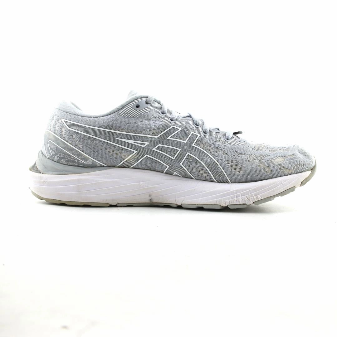 ASICS GEL-CUMULUS 23 lightweight athletic shoe visuals