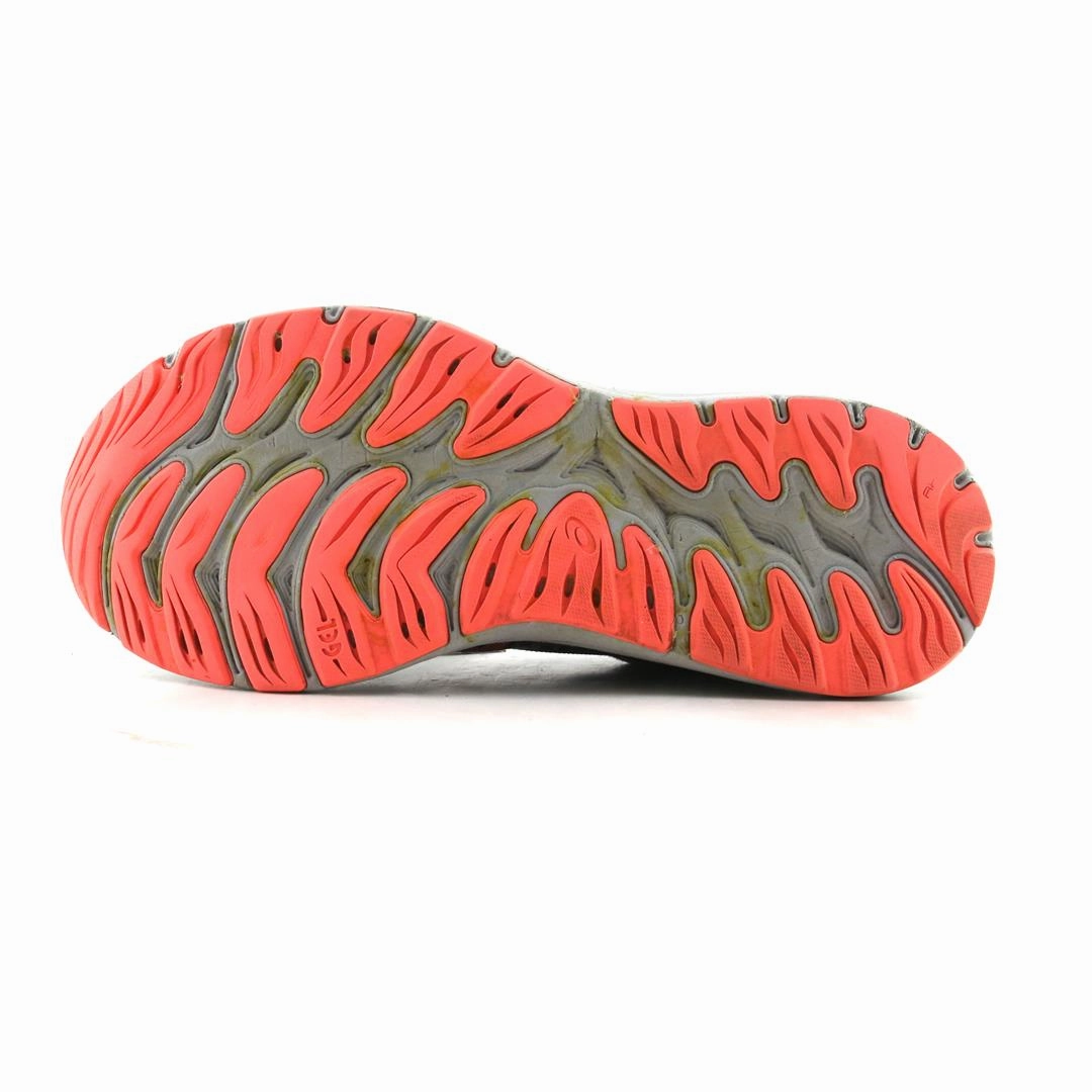ASICS GEL-CUMULUS 23 sporty Asics footwear images