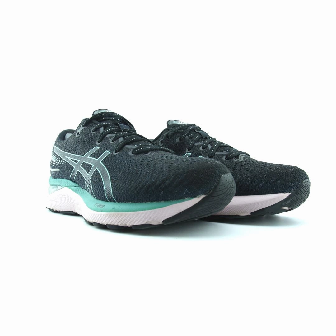 ASICS GEL CUMULUS 24 performance running shoe photos